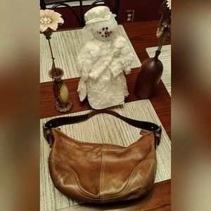 Coach brown leather shoulder bag